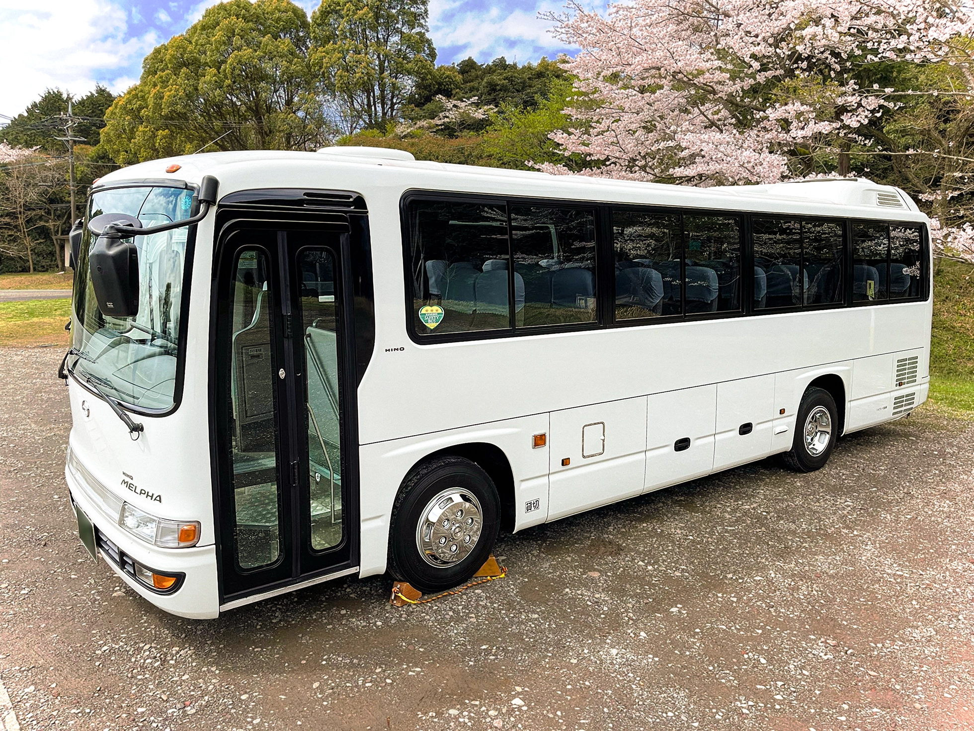 安心・快適な観光バスサービス | ショウレイ自動車